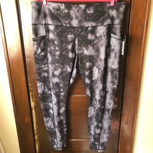 Nwt yogalicious lux 7/8 plus size workout leggings